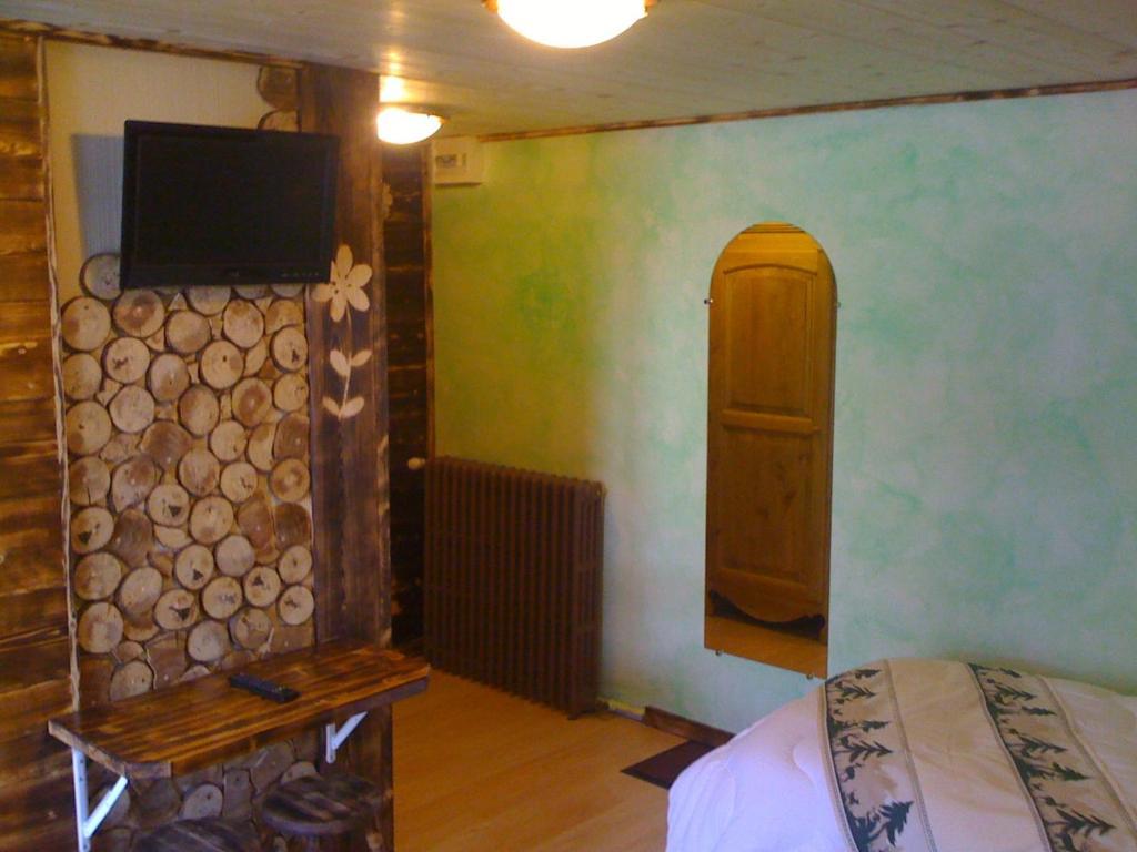 Hotel La Marmotte Gérardmer Habitación foto
